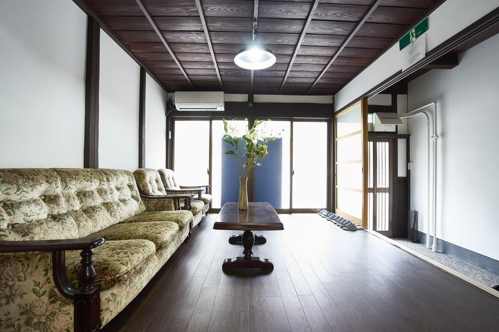 Base Karasuma Imadegawa Villa Kyoto Bagian luar foto